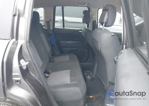 2015 Jeep Compass Sport z USA, uszkodzony, nr VIN 1C4NJCBA8FD170571